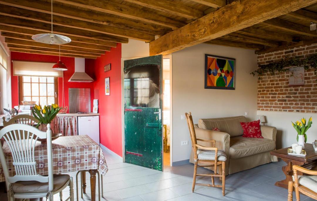 Gite De La Ferme Des Crins Blancs Villa Hazebrouck Esterno foto